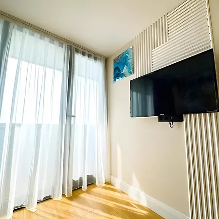 Best Location Apartment In Batumi Exterior photo